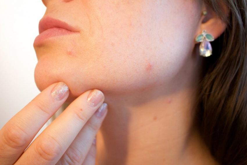 Health: доказано, что фейс-йога способствует омоложению лица