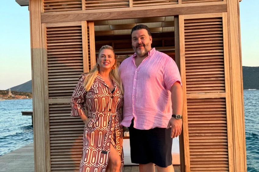 «Счастье не спрятать под фатой»: Анна Семенович надела долгожданное свадебное платье