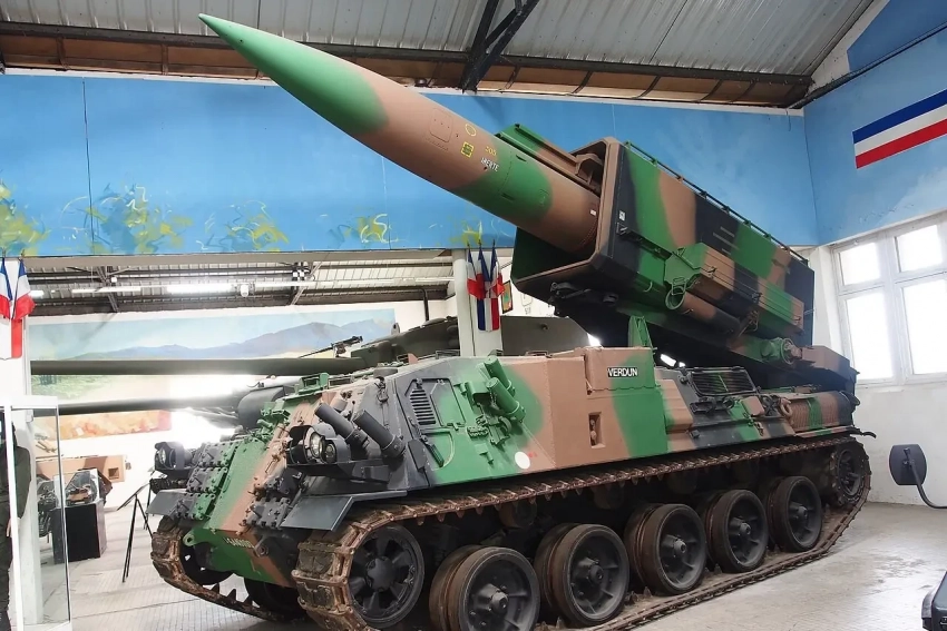 «Европейский ядерный зонтик»: немецкий политик выступил за доступ Германии к ЯО Британии и Франции