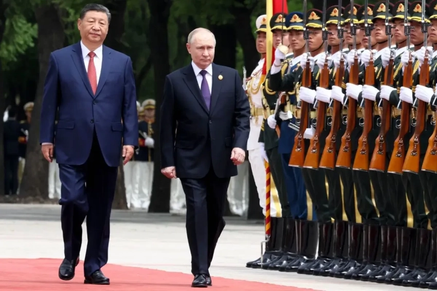 Немецкий эксперт: решить судьбу Украины могут Путин и Си Цзиньпин