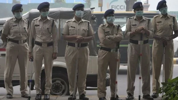 Власти Индии приступили к реализации амбициозной идеи борьбы со смогом при помощи искусственного дождя