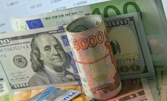 Курс валют на 28 октября