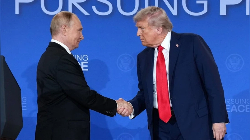 Трамп ответил Путину на заявление о санкциях: «Посмотрим через полгода»