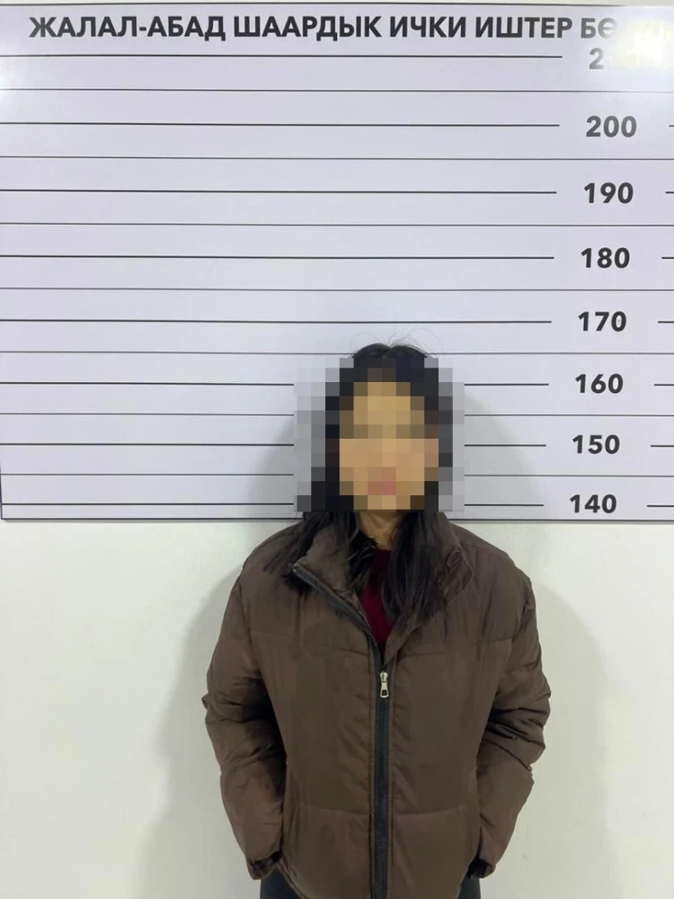 В Манасе девушка откусила язык парню во время поцелуя. В милиции сообщили подробности