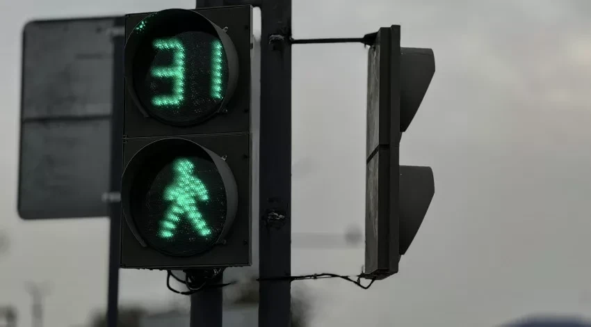 В мэрии Бишкека рассказали о причинах отключения светофоров