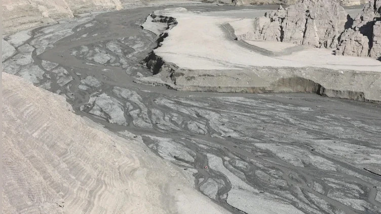 Иран начал засев облаков, чтобы вызвать дождь на фоне сильнейшей за 50 лет засухи