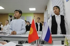 В Бишкеке открыли обновленную школу при КРСУ