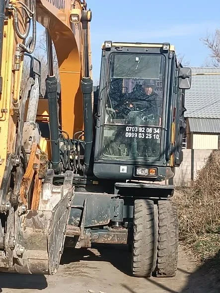 Снос деревьев в Чуйской области – с экскаватором быстрее