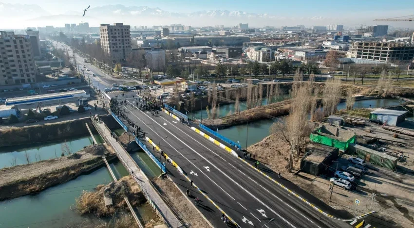 Бишкек: Мост на улице Ауэзова досрочно завершен и открыт для движения