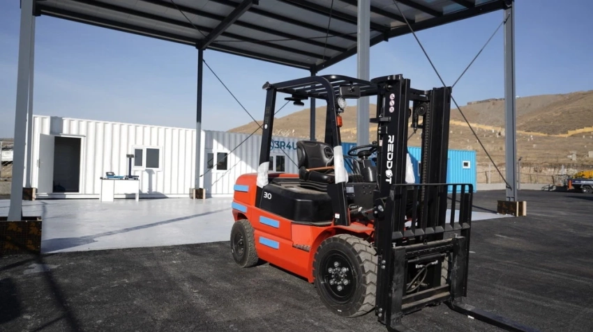 В районе Чингэлтэй открылся центральный пункт сортировки отходов