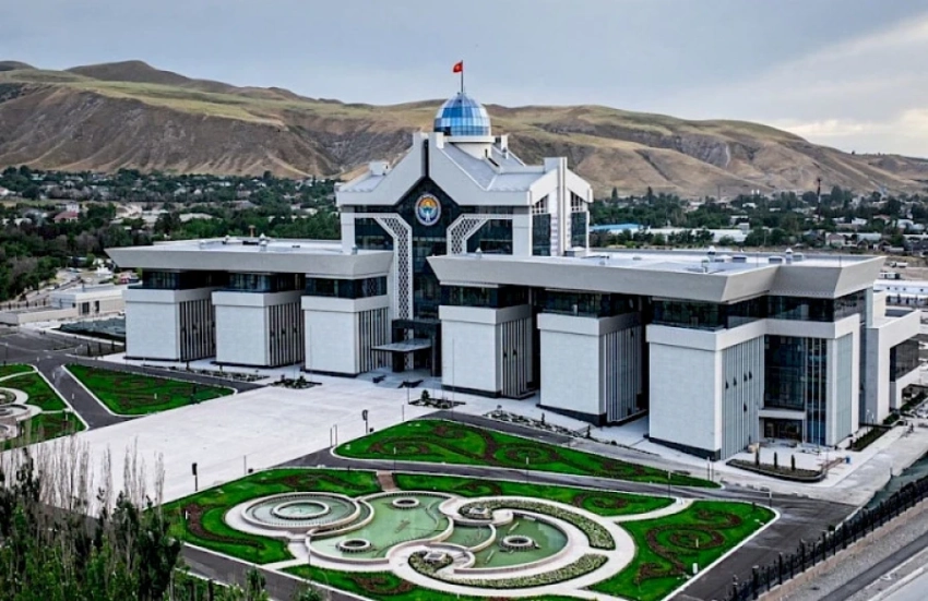 Президент: Переворотов больше не будет