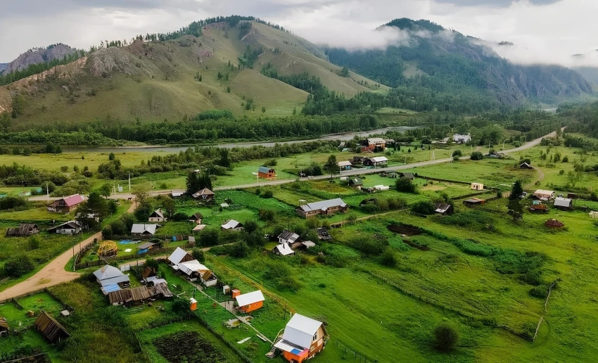 Населенные пункты трех областей претендуют на получение статуса села