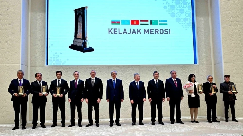 Токаев вместе с лидерами стран Центральной Азии и Азербайджана принял участие в церемонии вручения Международной премии «Наследие будущего»