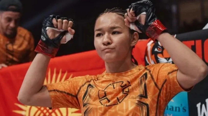 Фарида Абдуева успешно защитила чемпионский титул OCTAGON в Алматы