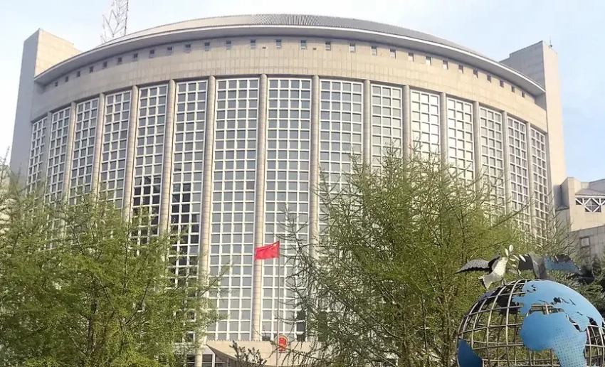 КНР пригрозила мерами Японии из-за слов премьера про Тайвань