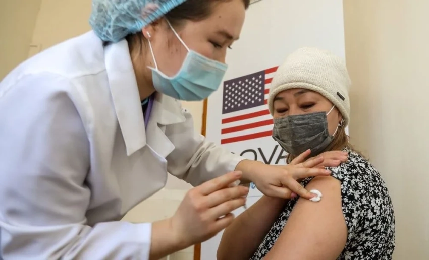 Чечейбаев: Кризис в медицине длится годами, как хроническое заболевание