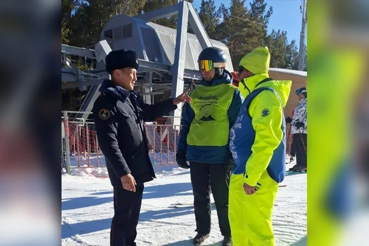 В Караколе торжественно открыли зимний туристический сезон