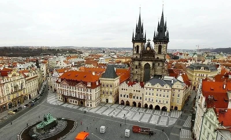 Более 30 человек погибли от вспышки гепатита A в Чехии