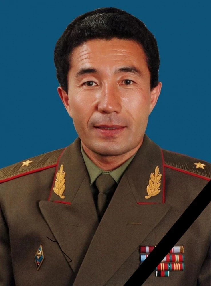 Скончался экс-глава службы госохраны ГКНБ Джоомарт Бошкоев