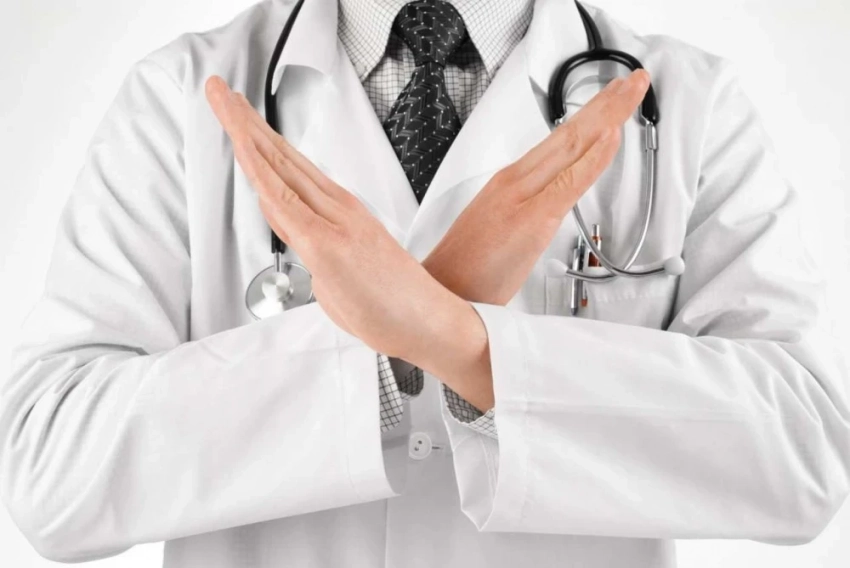 "Мужчина задыхался, а в клинике "МЕDИ" отказались даже выйти"