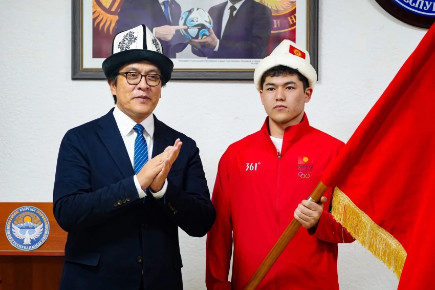 Кыргызстан проводил национальную сборную на Азиатские юношеские Пара игры в Дубай