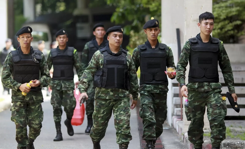 На границе между Таиландом и Камбоджей начались боестолкновения