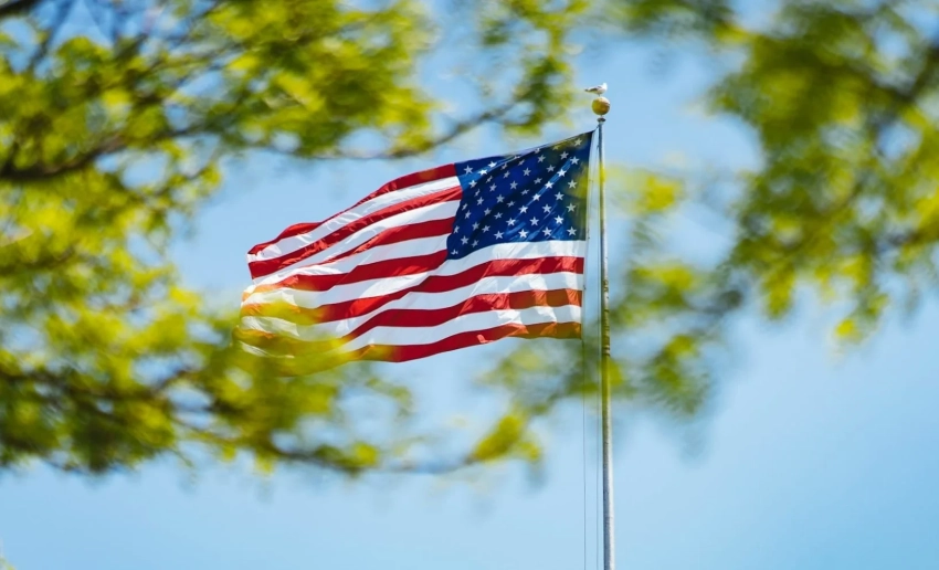 США депортировали в 2025 году 2,5 млн иностранцев