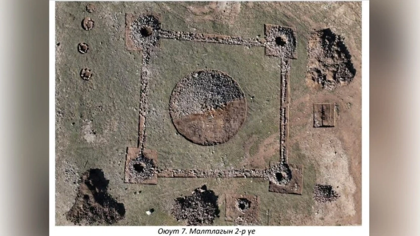 Крупные останки сотен лошадей были обнаружены в кочевых курганах хиргисуура в Монголии