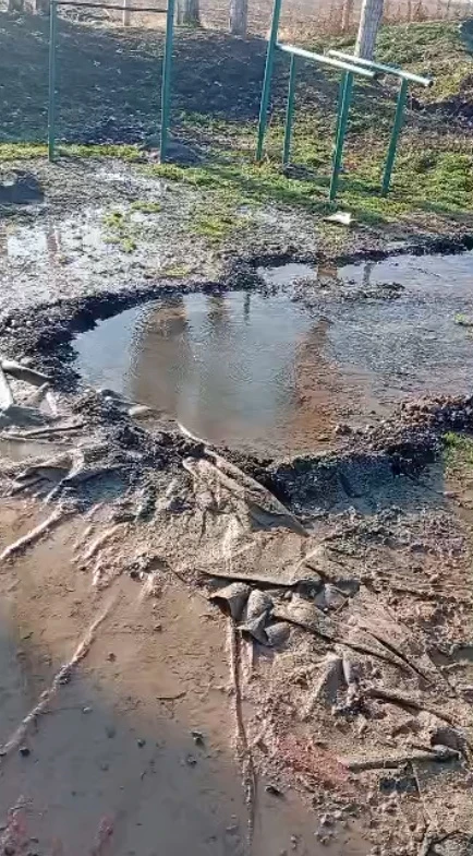 Call-борбор: Садовое айылында суу түтүгү жарылды