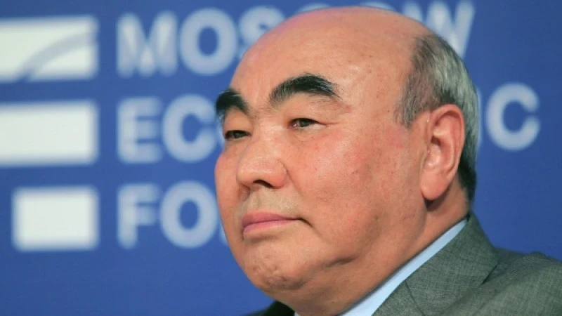 Askar Akayev: Superintelligence May Get Out of Human Control