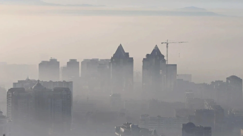 В Казахстане синоптики обратились к жителям Астаны, Алматы и еще трех городов из-за плохого качества воздуха