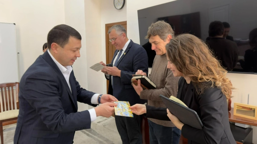 Минкультуры жана ЮНЕСКО эксперттери «Сулайман Тоо» буфердик аймагын оптимизациялоону талкуулашты