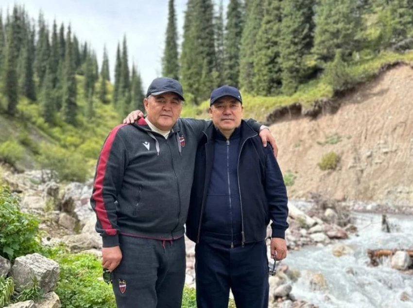 Камчыбек Ташиев Садыр Жапаров менен достугун кантип бөлүштүрө алат экенин айтып берди