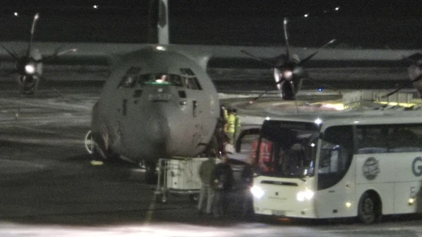 Bild reported on the arrival of the first EU soldiers for exercises in Greenland