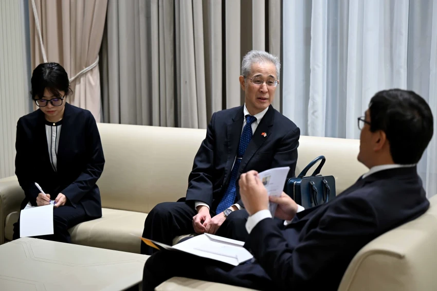 Байсалов Япониянын Кыргызстандагы дипломатиялык миссиясынын башталышы менен элчиси менен жолугушту