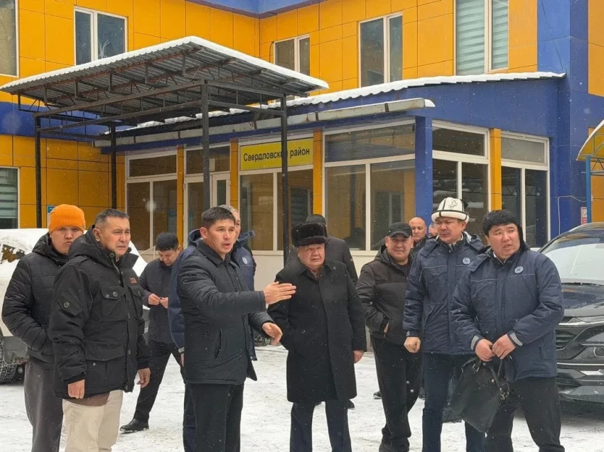 Ibraev checks the operation of energy facilities due to worsening weather conditions