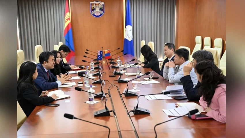 Инициативы по развитию Улан-Батора обсуждались с послом Австралии
