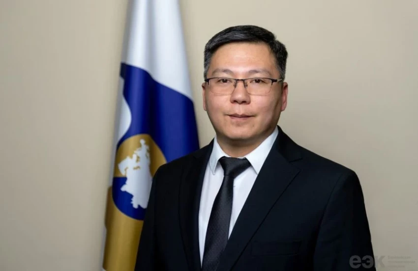Almaz Abdekirov is now the Deputy Head of the Macroeconomic Policy Department of the EEC