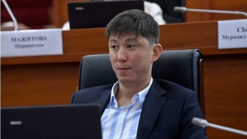 Erulan Kokulov: The Ministry of Culture is Making Money from Tobacco and Alcohol Advertising in Films