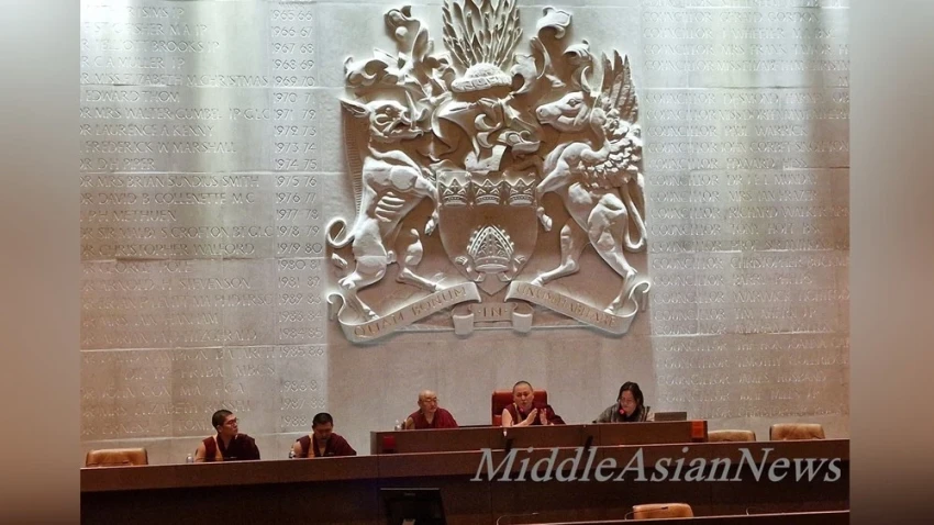 The Head of Mongolian Buddhism and Hambo Lama Delivered a Lecture at Kensington Town Hall in London