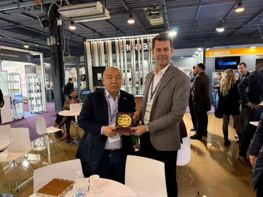 Shykmamatov familiarized himself with global trends in the jewelry industry in Italy