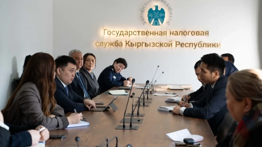 В ГНС обсудили проблемы безналичных платежей