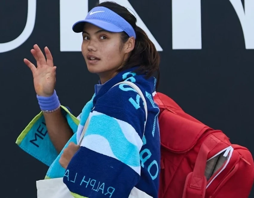 Radukanu exits the Australian Open but remains optimistic