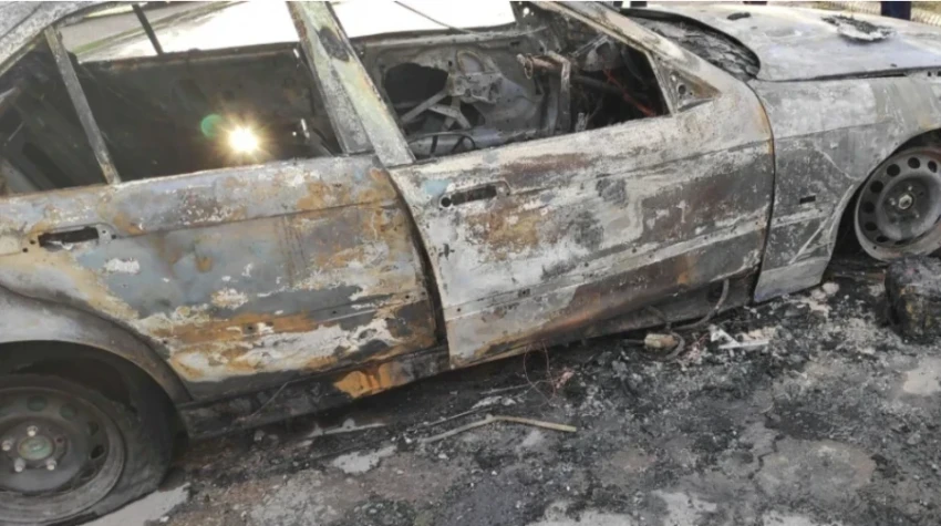 Bodies of a young man and a schoolgirl in a burned car: police have opened a case under the article "Murder"