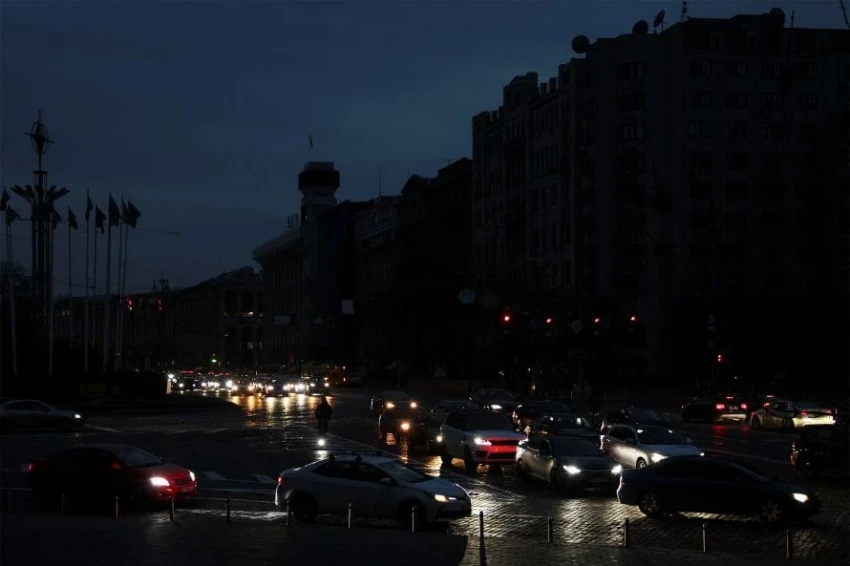 Frost and Lack of Light. Ukraine is on the Brink of Humanitarian Catastrophe