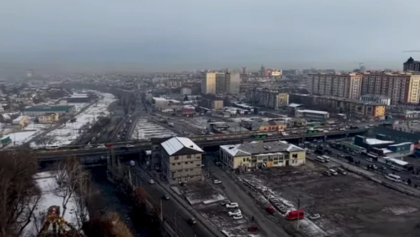 The mayor of the city of Osh ordered the demolition of the former vice-mayor's building.