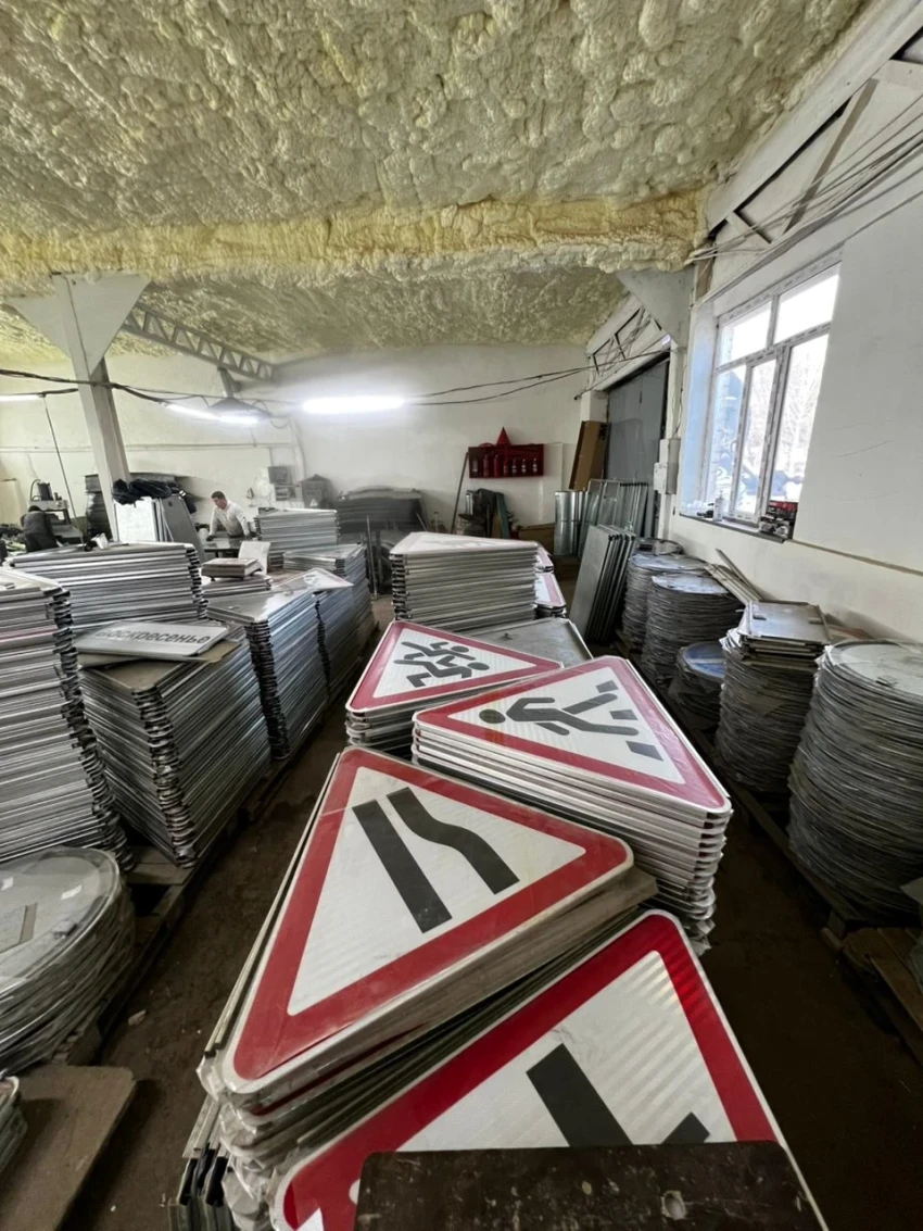 In 2025, more than 11,000 road signs were produced in Kyrgyzstan