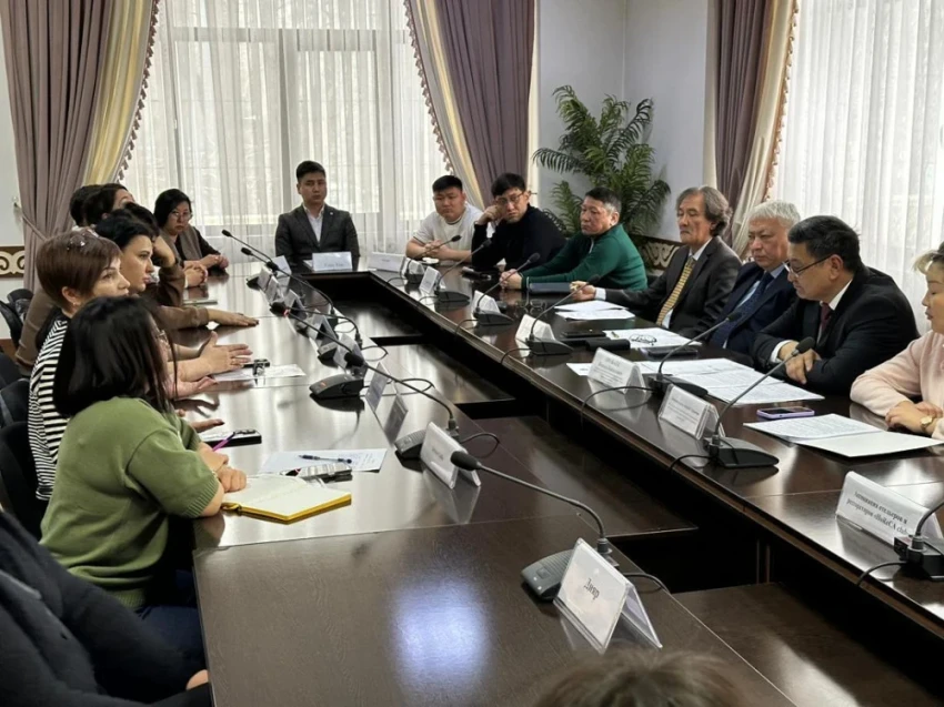 Cafes and restaurants promised to reduce the cost of takeout dishes. By how much exactly?