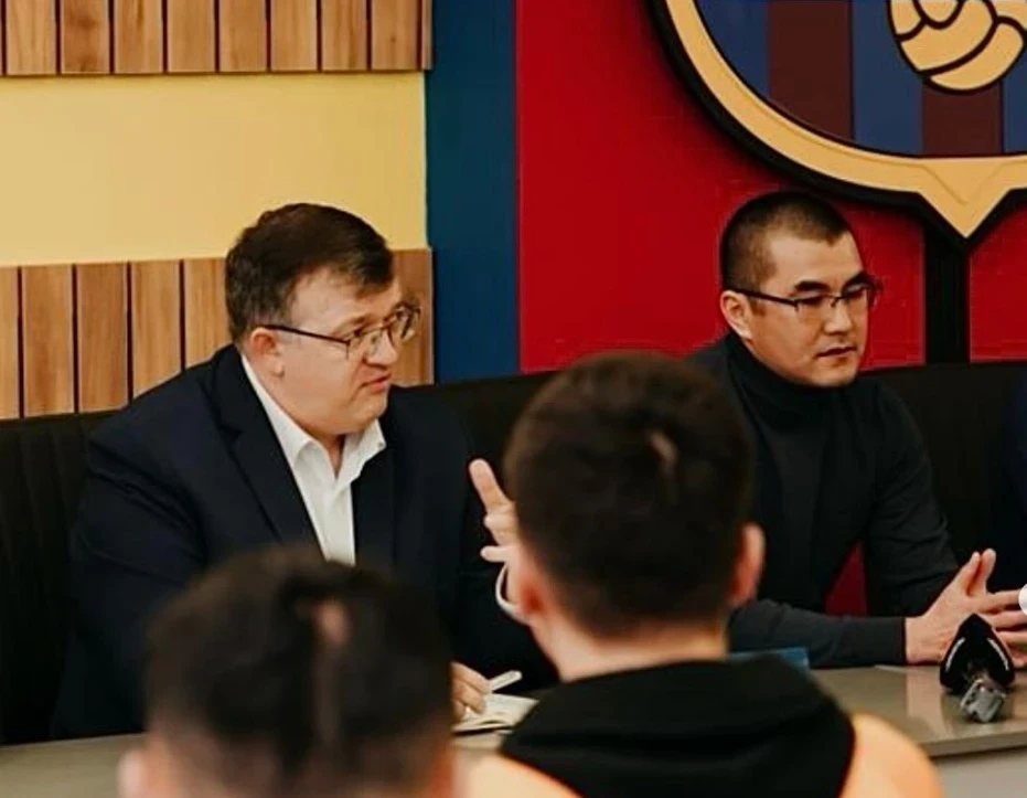 KFC visited the "Barcelona" academy in Manas