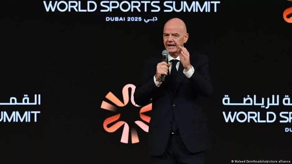 FIFA President Calls for Lifting Restrictions on Russian Teams